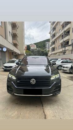 Volkswagen - Touareg - 3.0 Tdi R-line
