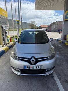Renault - Scenic - 1.9 DCI