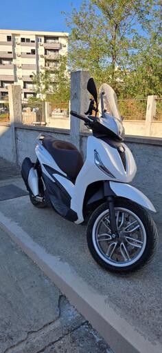 Piaggio - beverly
