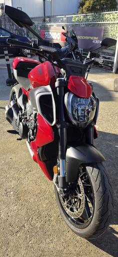 Ducati - DIAVEL