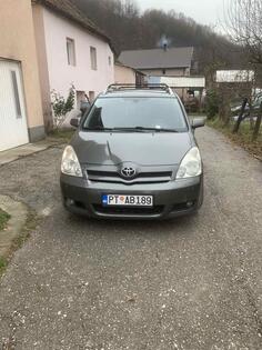 Toyota - Corolla Verso - 2.20 D-4D