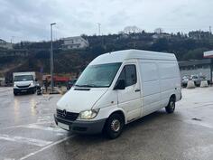 Mercedes Benz - Sprinter 208