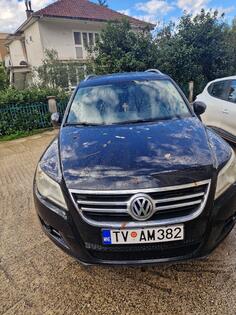 Volkswagen - Tiguan - 2.0 tdi