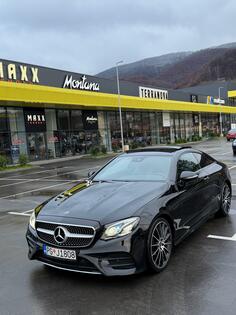 Mercedes Benz - E 220 - COUPE