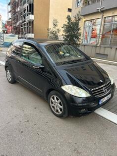 Mercedes Benz - A 180 - 2.0