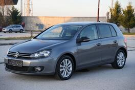 Volkswagen - Golf 6 - 1.6 TDI STYLE