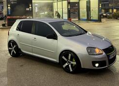 Volkswagen - Golf 5 - 2.0