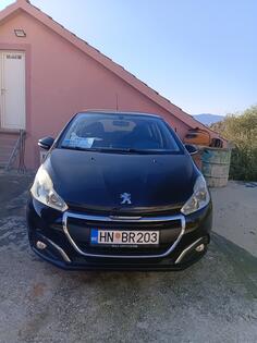 Peugeot - 208 - 1.6 bluehdi
