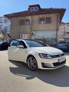 Volkswagen - Golf 7 - 2.0.dsg 135 kw