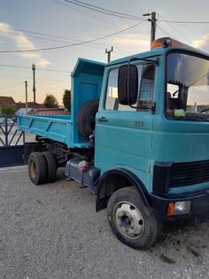 Mercedes Benz - mercedes