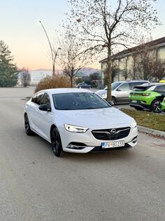 Opel - Insignia - 2.0