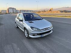Peugeot - 206 - benzin