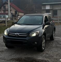 Toyota - RAV 4 - 2.2