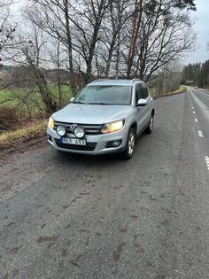 Volkswagen - Tiguan - 2.0 tdi