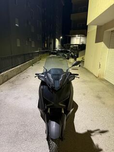 Yamaha - x max