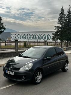 Renault - Clio - 1.5 DCI