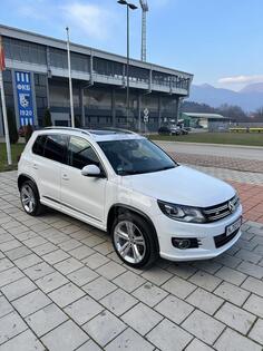 Volkswagen - Tiguan - R-LINE DSG 4x4