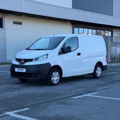 Nissan - NV200