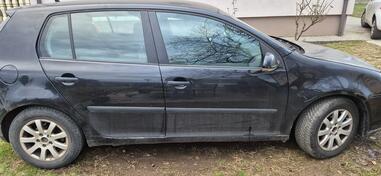 Volkswagen - Golf 5 - 1.4 16V