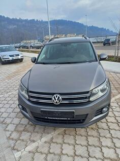 Volkswagen - Tiguan - 2.0 TDI