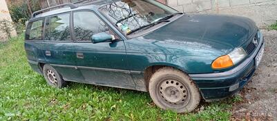Opel - Astra - 1,6,16w,
