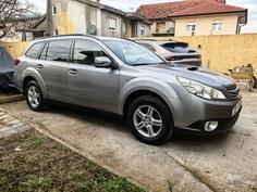 Subaru - OUTBACK - awd