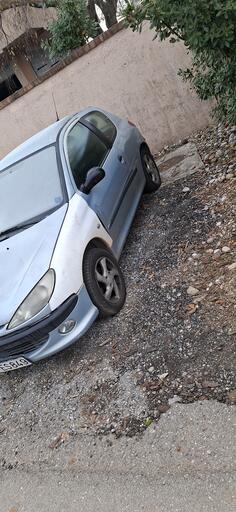 U djelovima Peugeot - 206 2.0