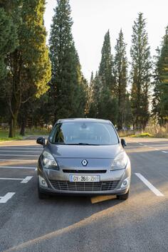 Renault - Grand Scenic - 1.9