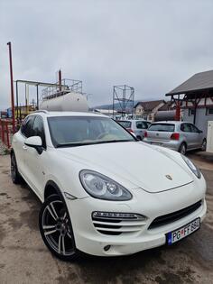 Porsche - Cayenne - 3.0 V6