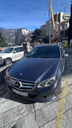 Mercedes Benz - E 220