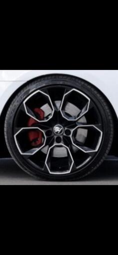 Ostalo felne i octaviaWRS gume