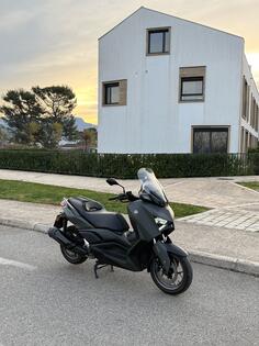 Yamaha - xmax