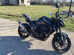 Kawasaki - Z750