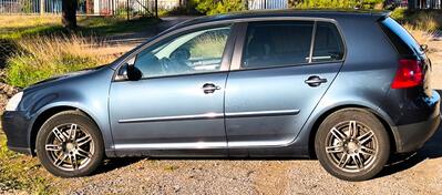 Volkswagen - Golf 5 - 1.9 TDI