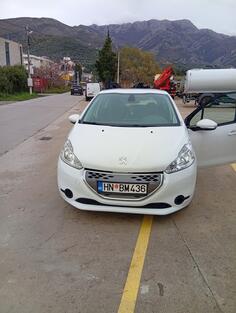 Peugeot - 208 - 1.4hdi 50kw