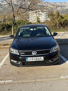 Volkswagen - Passat - B7