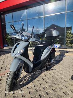Piaggio - MEDLEY 150S