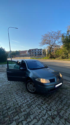 Renault - Megane - 2.0