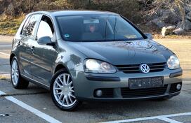 Volkswagen - Golf 5 - 1.9 77kw