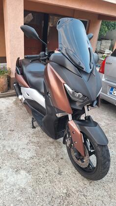 Yamaha - Xmax 300