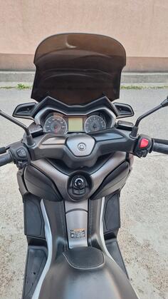 Yamaha - Xmax 300