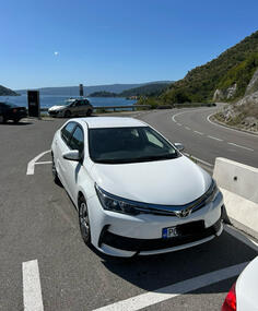 Toyota - Corolla - 1.4D4D Sedan