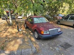 Mercedes Benz - 250 - w124