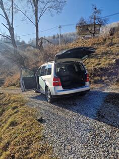 Volkswagen - Touran - 2.0 TDI