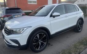 Volkswagen - Tiguan - 2.0 tdi 4 motion