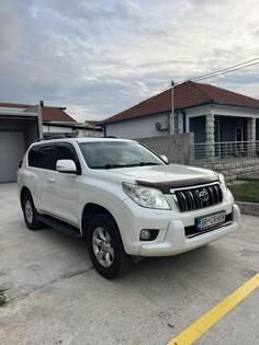 Toyota - Land Cruiser Prado