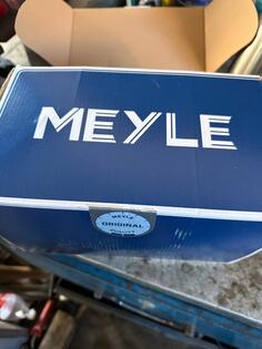 Боковые держатели za A6 god. 2011