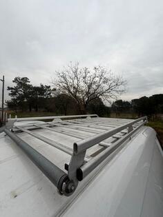 Багажники, боксы, палатки и платформы на крышу