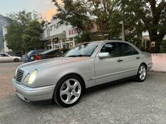Mercedes Benz - E 300 - E300 TD