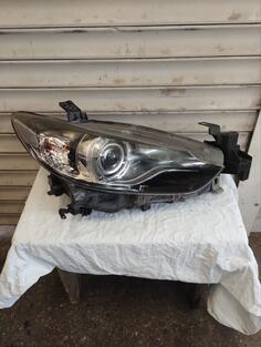 Desni far za Mazda - CX-5    - 2014